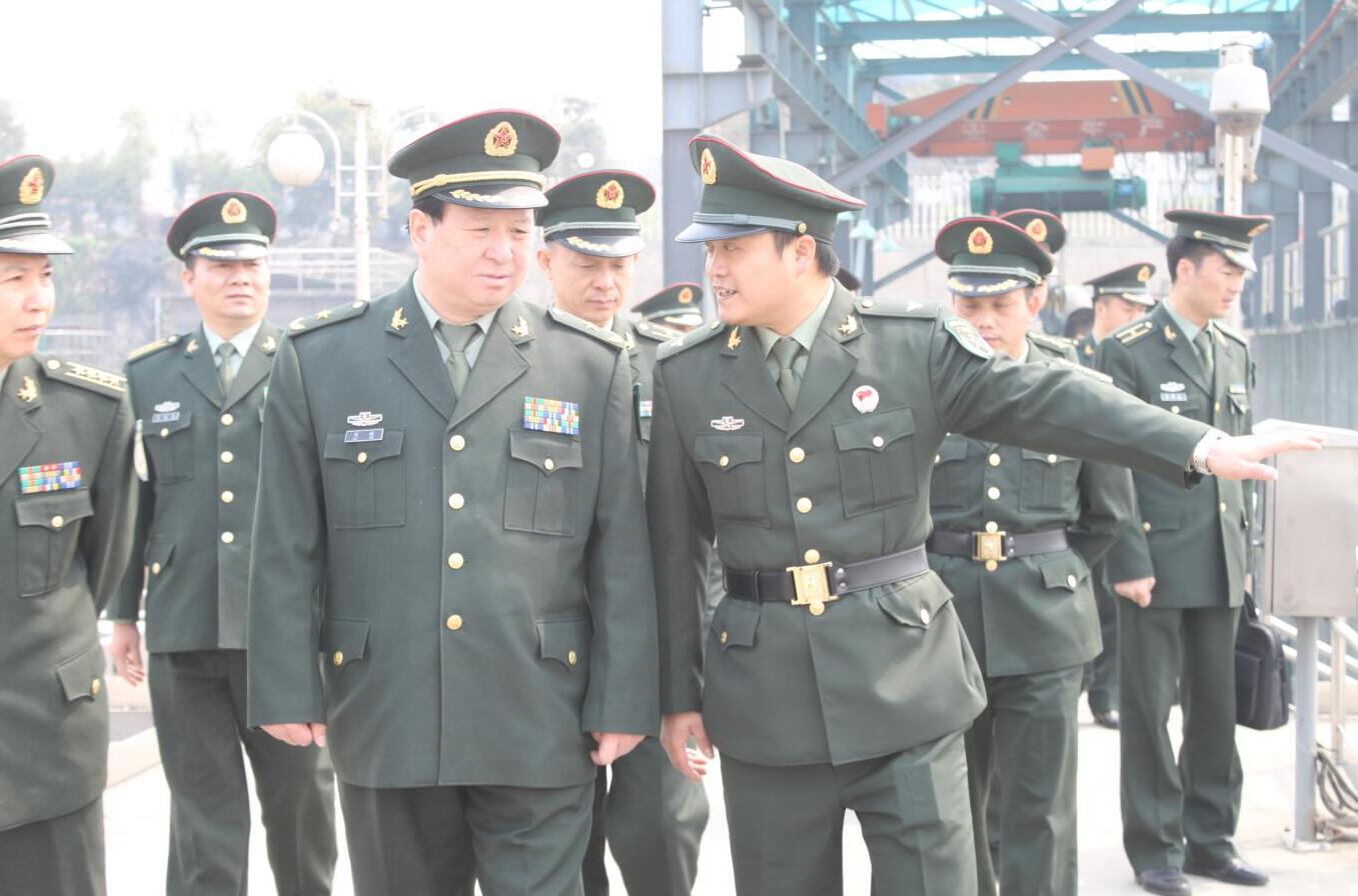 1584690545310979.jpg 2011年3月,时任省军区政治部原主任刘新将军莅临公司视察.jpg